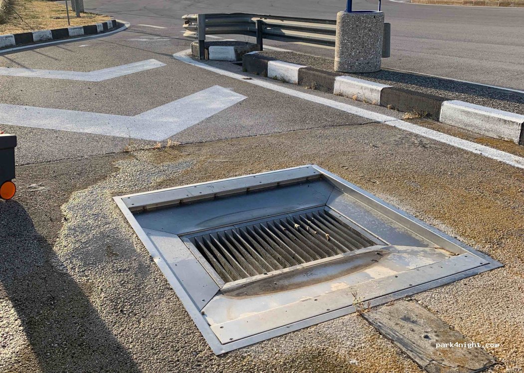 (70021) Acquaviva delle Fonti - A14 - Autostrada Adriatica — foto