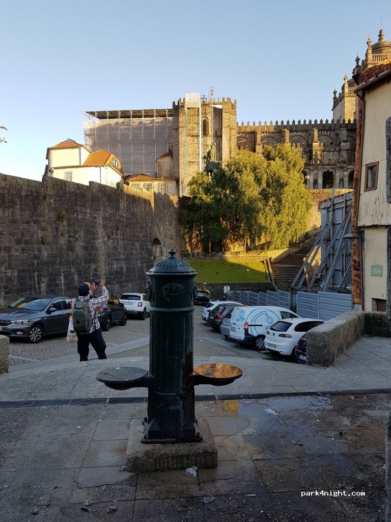 (4000-013) Porto - 9 Rua do Corpo da Guarda — foto 3