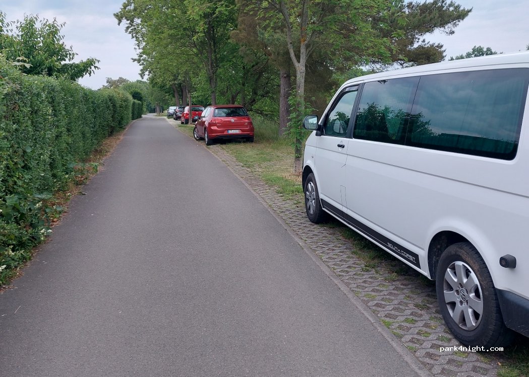 (08056) Zwickau - 4 Am Raschberg — foto 4