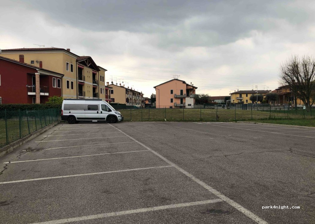 (37032) Monteforte d'Alpone - 3 Quartiere Sandro Pertini — foto 4