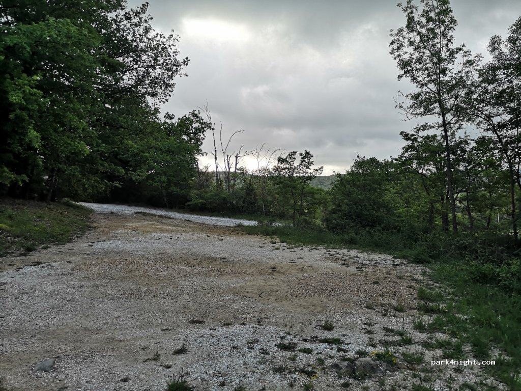 (53031) Casole d'Elsa - Unnamed Road — foto