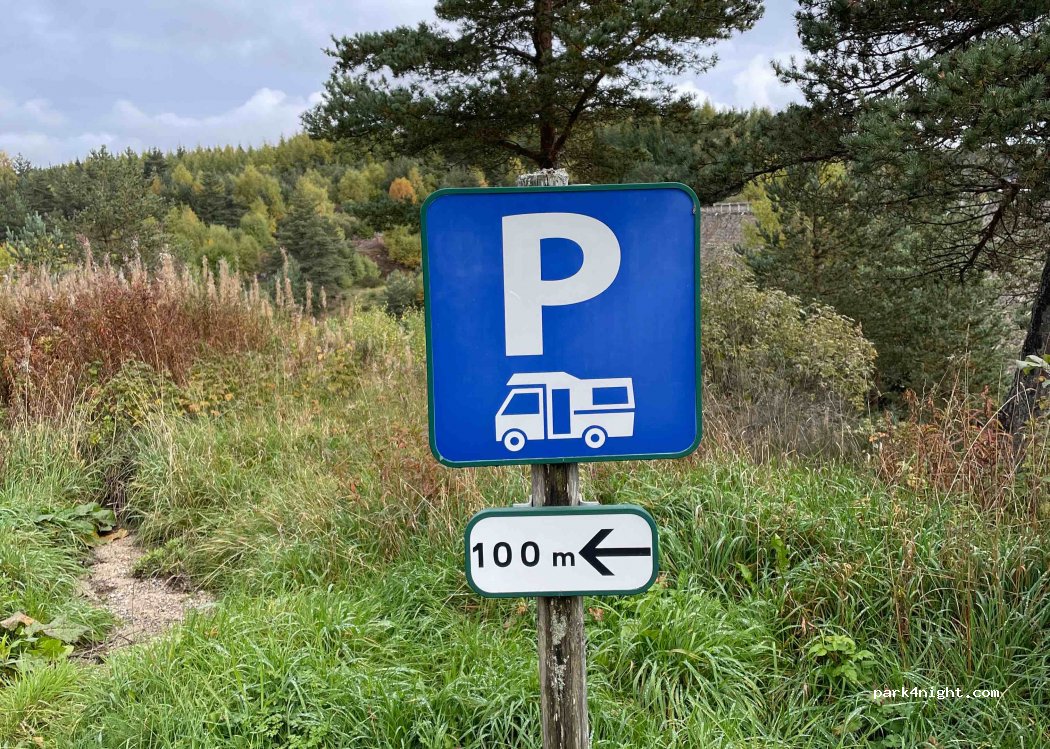 (48700) Monts-de-Randon - Unnamed Road — foto