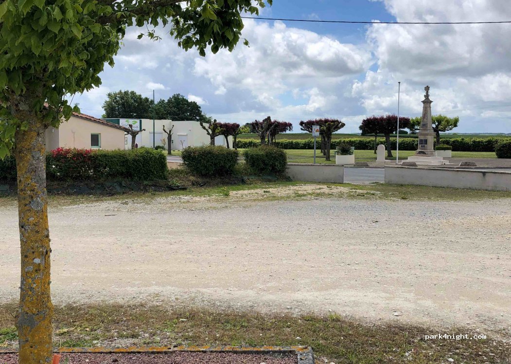(86400) Saint-Saviol - 1 Rue de la Mairie — foto 2