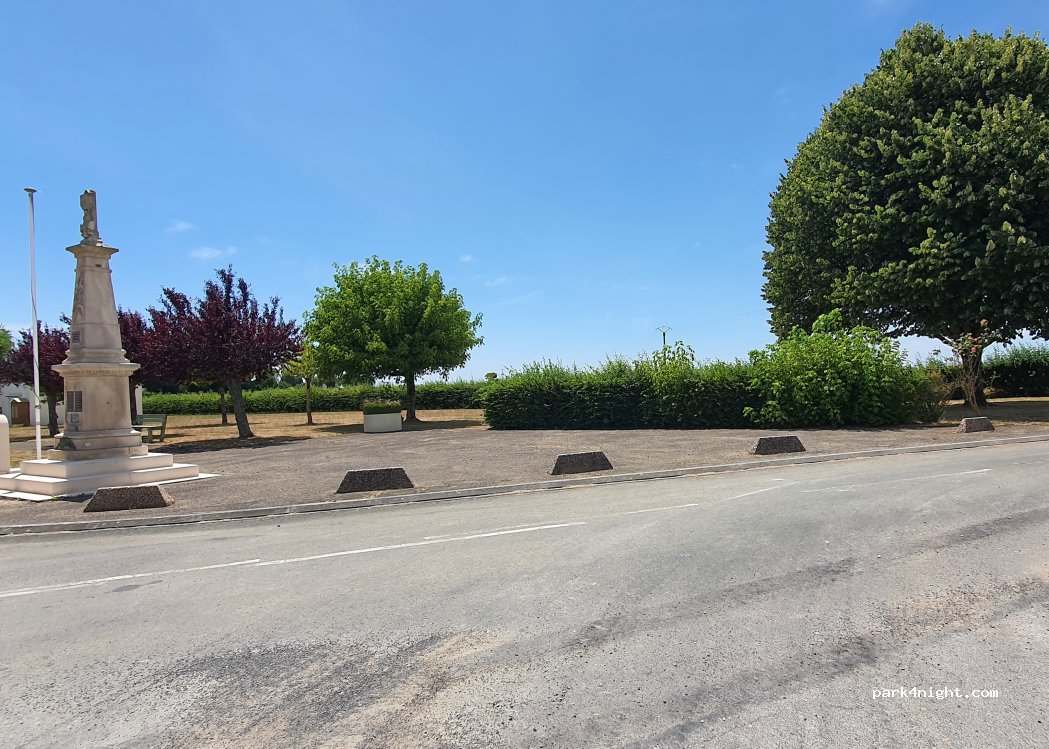 (86400) Saint-Saviol - 1 Rue de la Mairie — foto 5