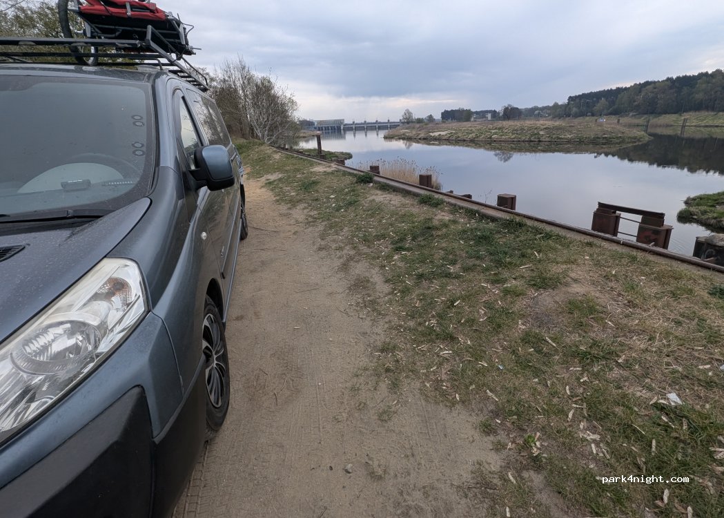 (56-120) Brzeg Dolny - Podwale — foto 4