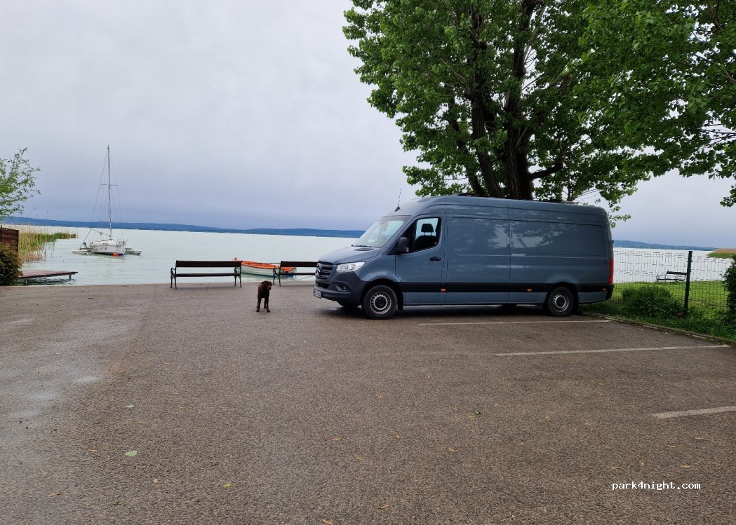 (8251) Zánka - 2 Vérkúti utca — foto 4