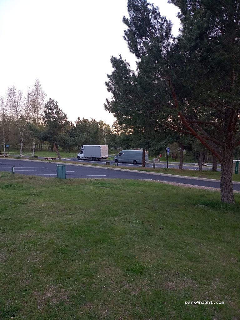 (48130) Peyre en Aubrac - La Méridienne — foto 3