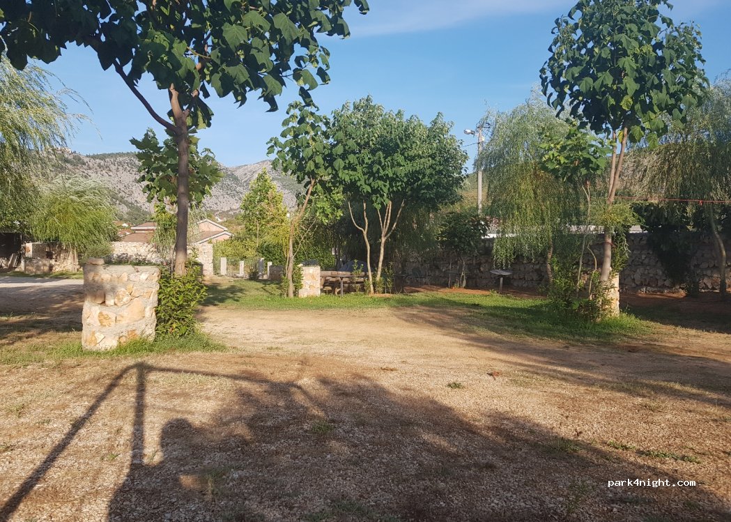 Autocamp Blagaj — foto