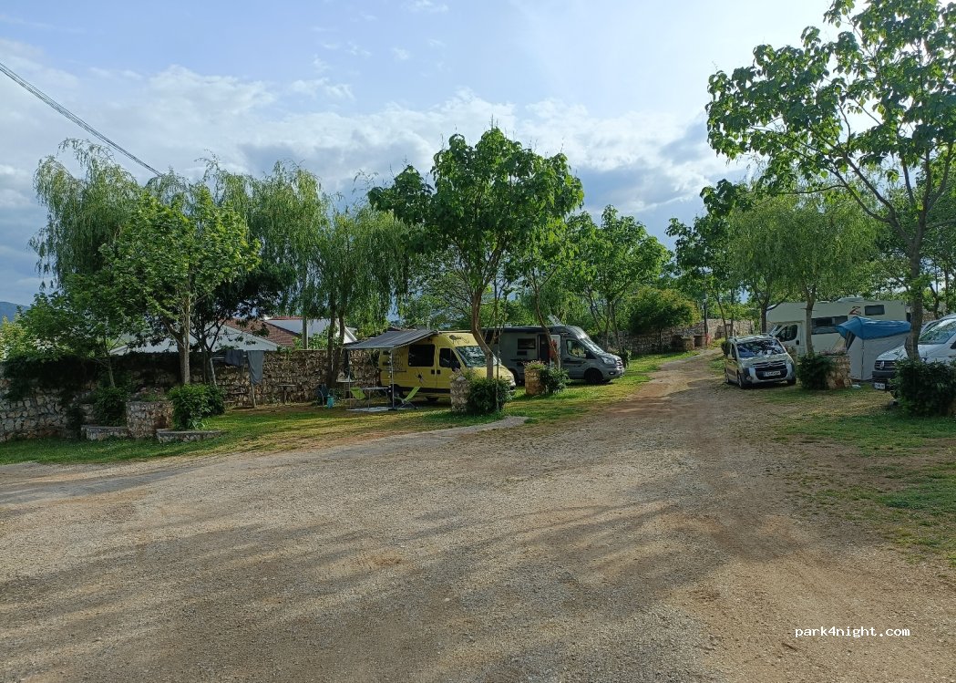 Autocamp Blagaj — foto 4