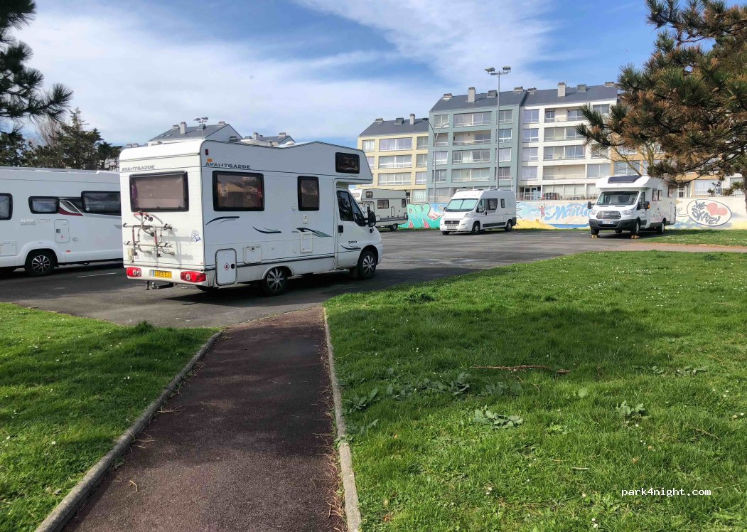 (14470) Courseulles-sur-Mer - 48 Avenue de la Combattante — foto 5