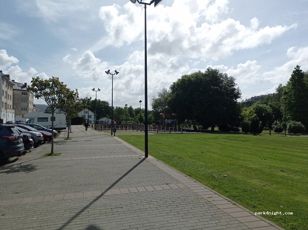 (15572) Narón - 10D Rúa Martínez de la Rosa — foto