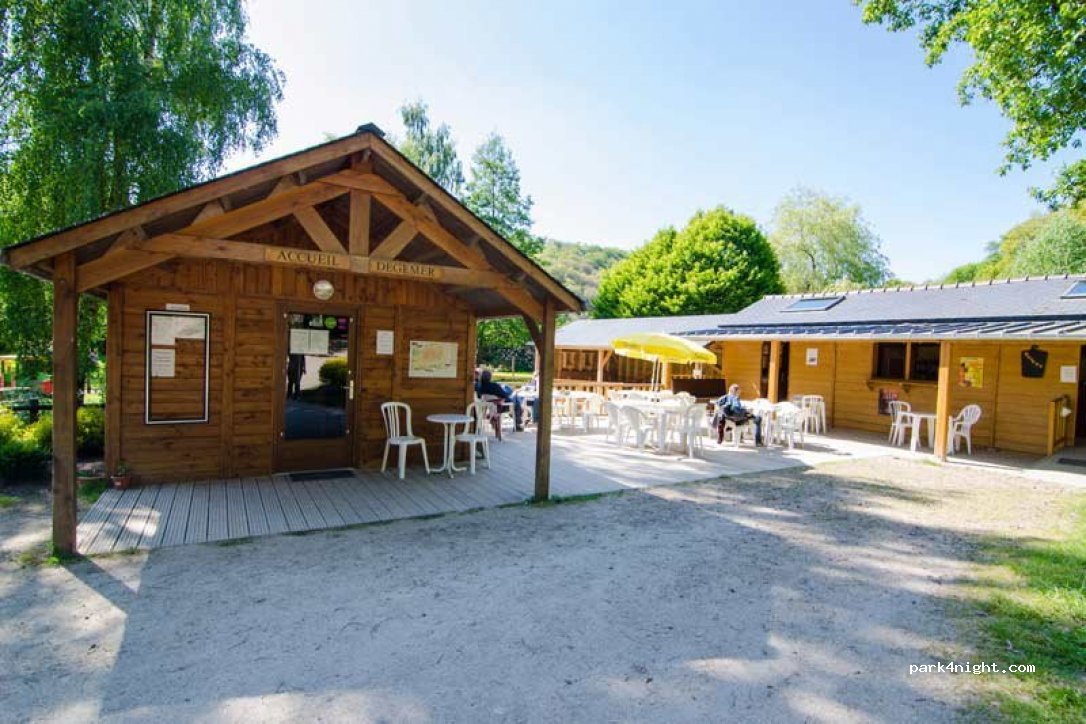 Camping municipal de la Vallée de l'Hyère — foto 2