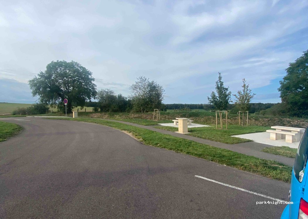 (21450) Ampilly-les-Bordes - D971 — foto