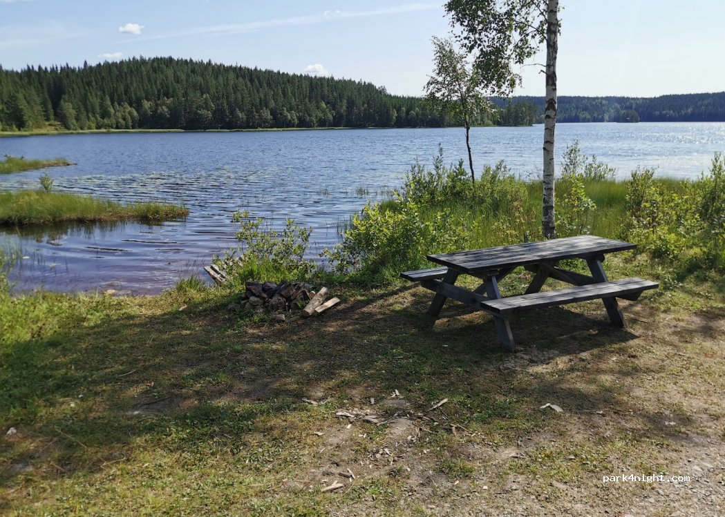 (686 98) Långjohanstorp - — foto
