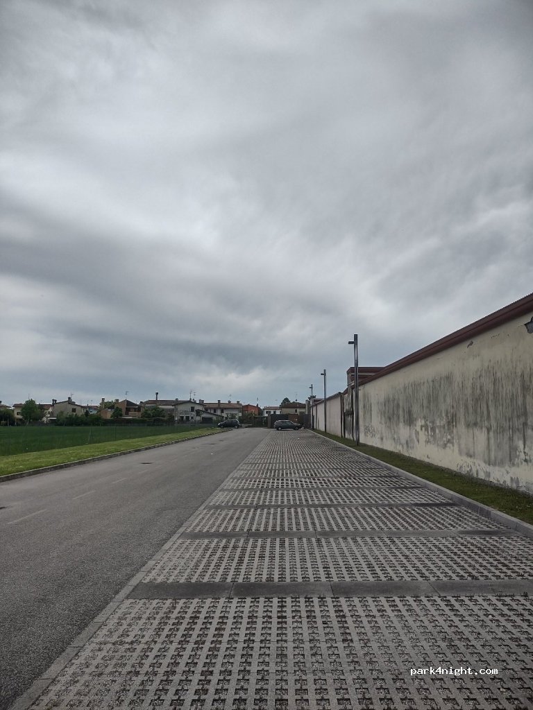 (30023) Concordia Sagittaria - 53 Strada Provinciale 67 Portogruaro Fossa Contarina — foto