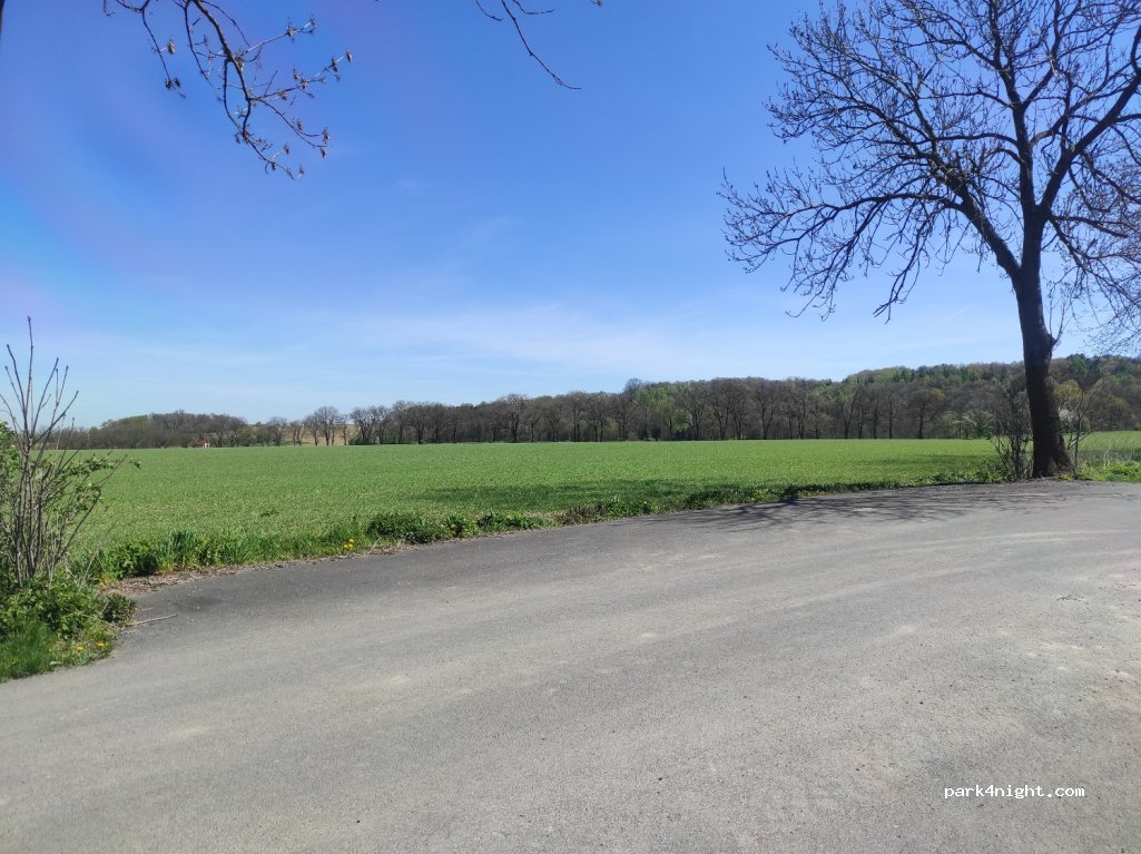 (747 27) Kobeřice - Unnamed Road — foto