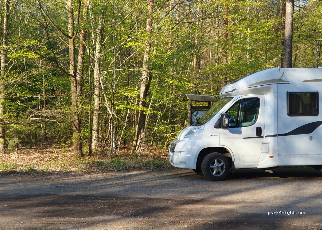 (04758) Cavertitz - Holzstraße — foto 3