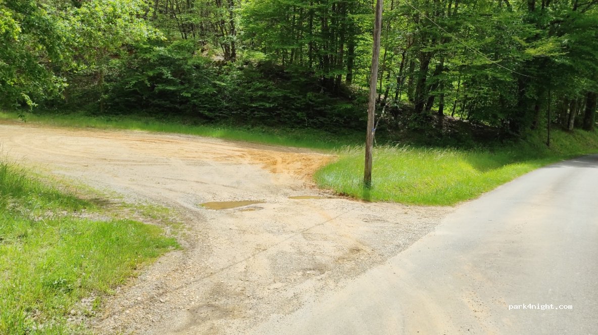 (24480) CADOUIN - Route de Salles — foto