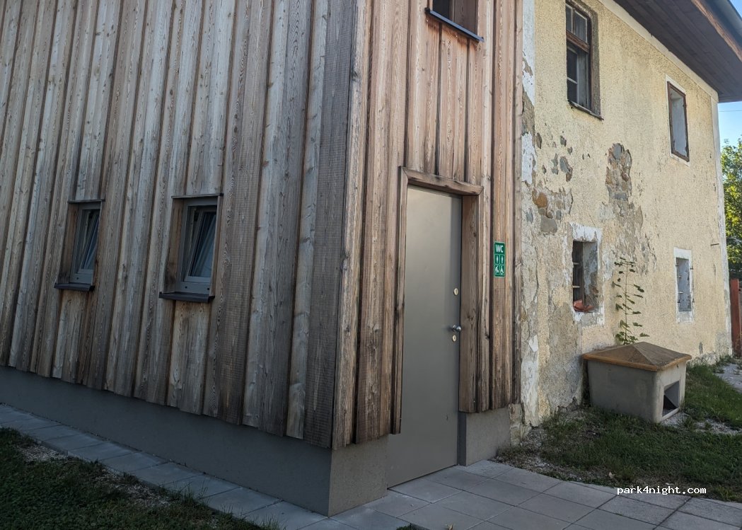 (4863) Seewalchen am Attersee - 1 Kirchenplatz — foto 2