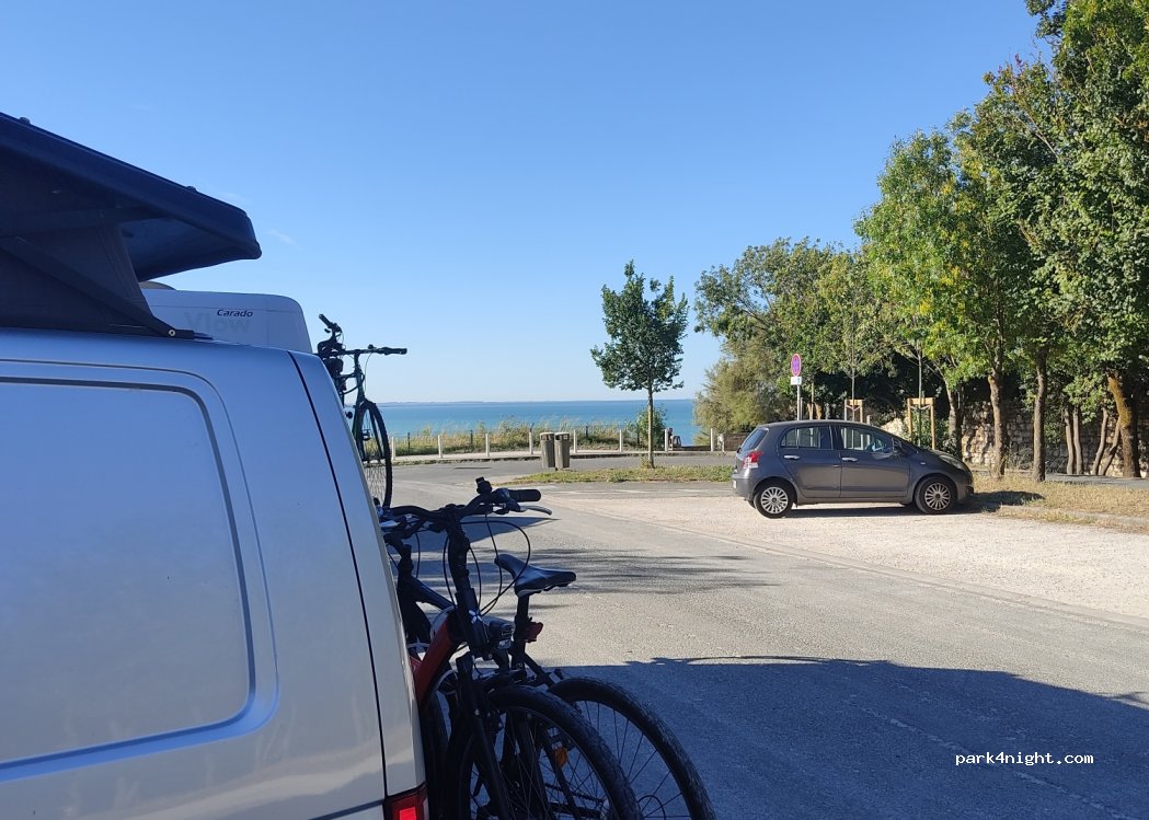 (17000) La Rochelle - Allée François Péron — foto 3