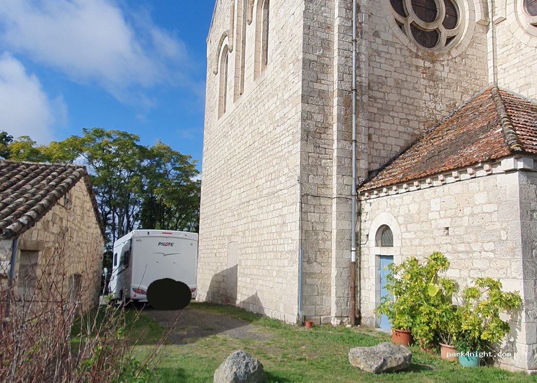 (46170) Castelnau-Montratier-Sainte-Alauzie - 5 Chemin Départemental 659 — foto