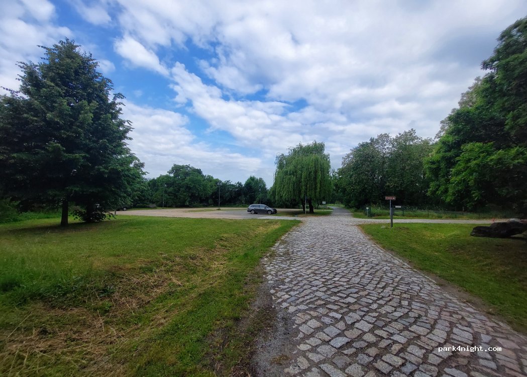 (03103) Neupetershain - 7A Jahnstraße — foto 3