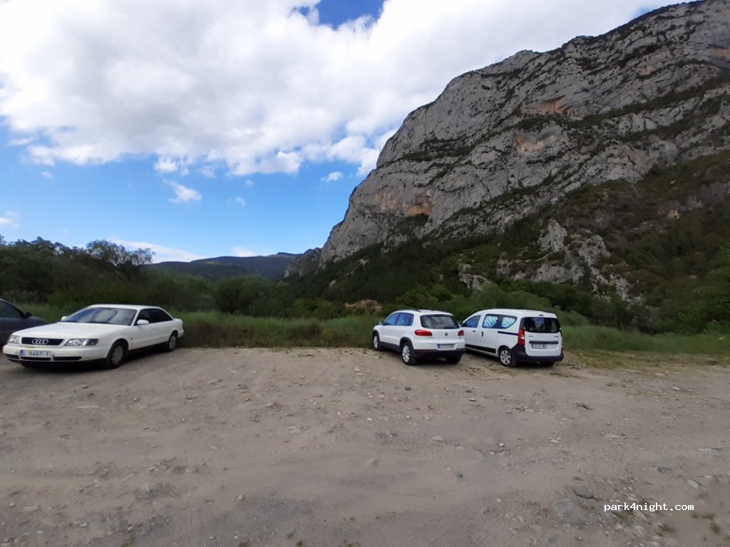 (25794) Organyà - C-14 — foto