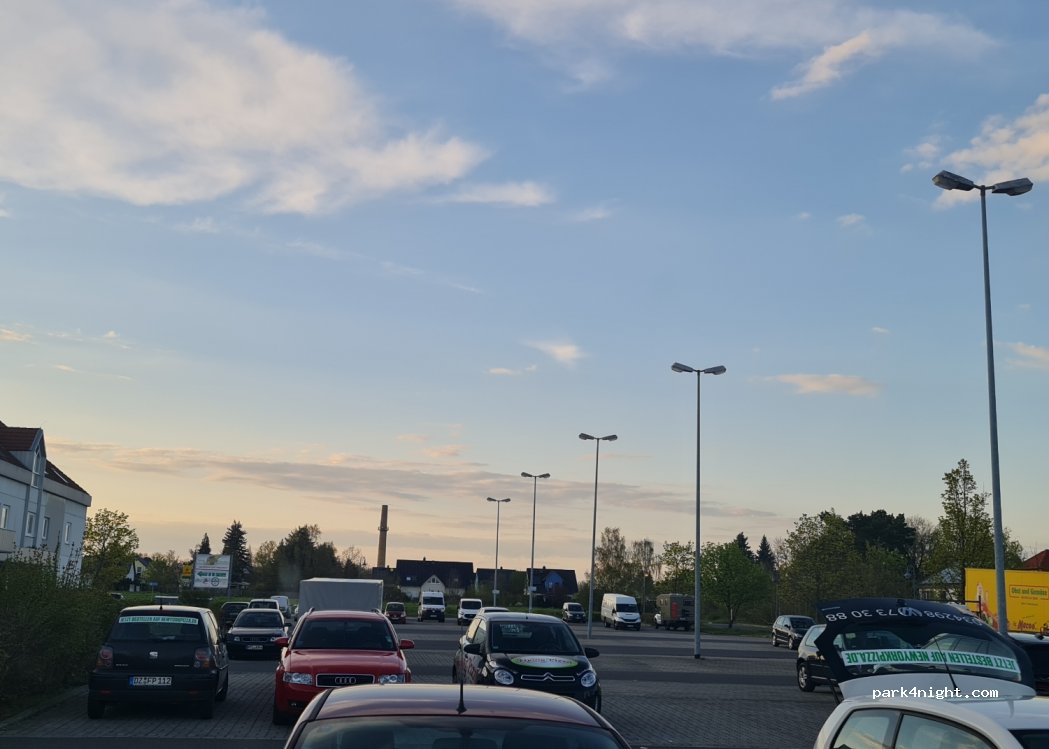 (04425) Taucha - 77 Dewitzer Straße — foto 2