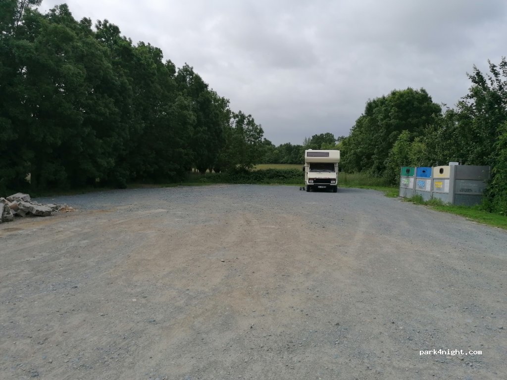 (79270) Sansais - 1 Rue des Lauriers — foto