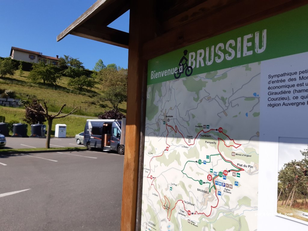 (69690) Brussieu - 1 Le Chambost — foto