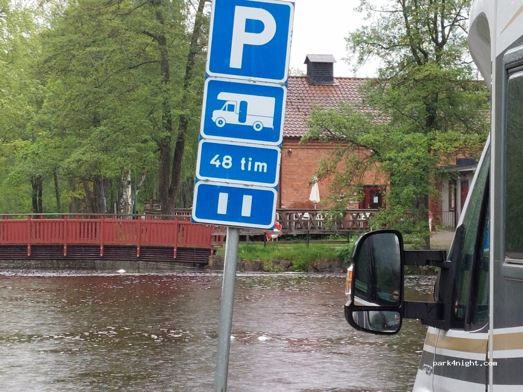 (522 33)  - 3 Östra Drottningvägen — foto 2
