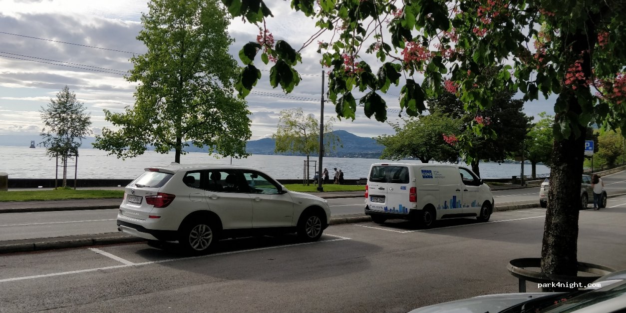 (1844) Villeneuve - 8 Avenue des Comtes de Savoie — foto 2