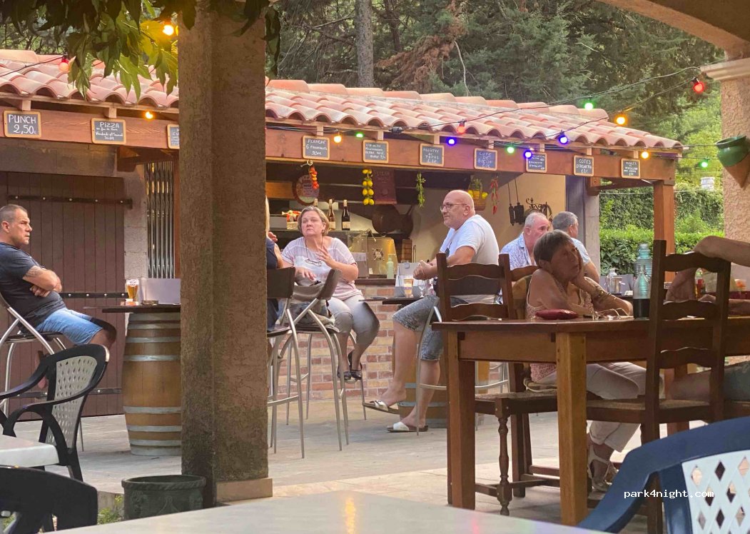 Camping Le Clocher de Neyran — foto