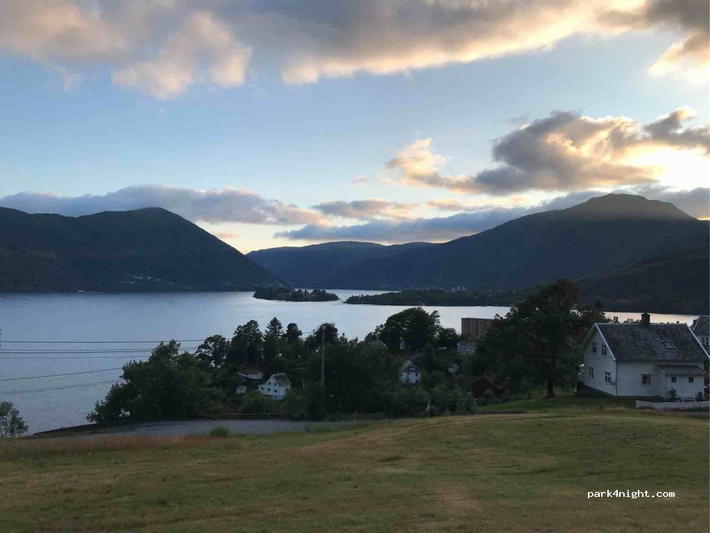 (5725) Vaksdal - 41 Vaksdalsgarden — foto