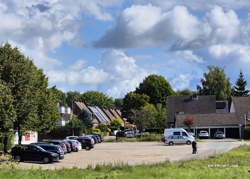 (25746) Heide - 14 Hans-Böckler-Straße — foto