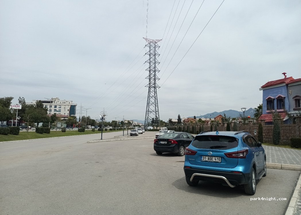 (80010)  - 65 Musa Şahin Bulvarı — foto