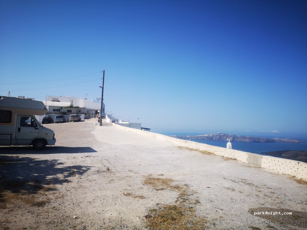 (847 00) Thira - Unnamed Road — foto