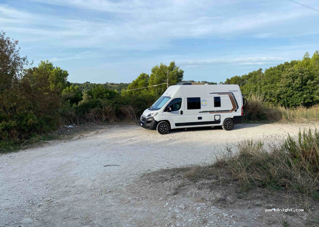 (60020) Sirolo - 12 Via Monte Conero — foto 2