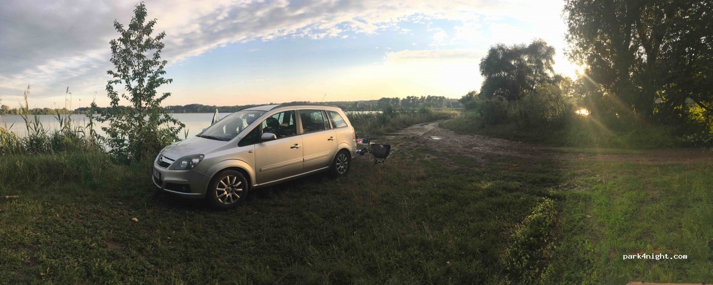 (696 03) Dubňany - Unnamed Road — foto 3