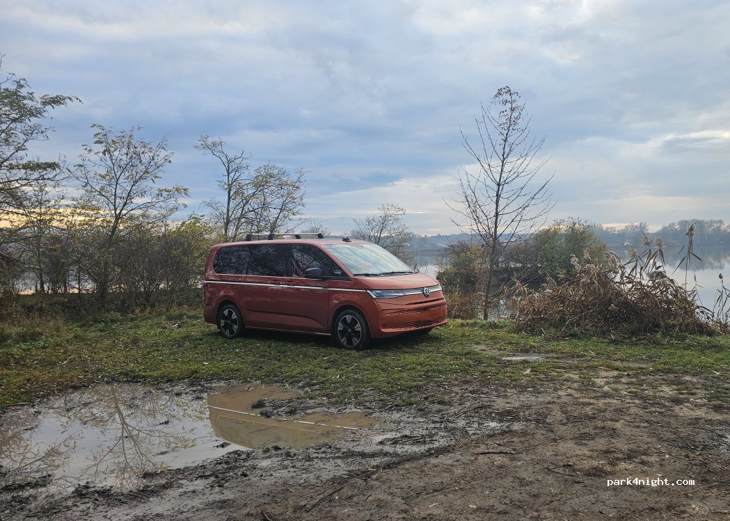 (696 03) Dubňany - Unnamed Road — foto 5