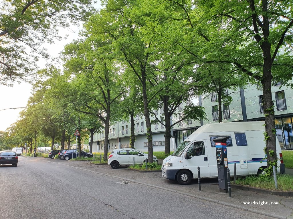 (50823) Köln - 15 Innere Kanalstraße — foto