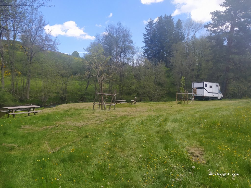 (63630) Saint-Bonnet-le-Chastel - Moulin Neuf — foto