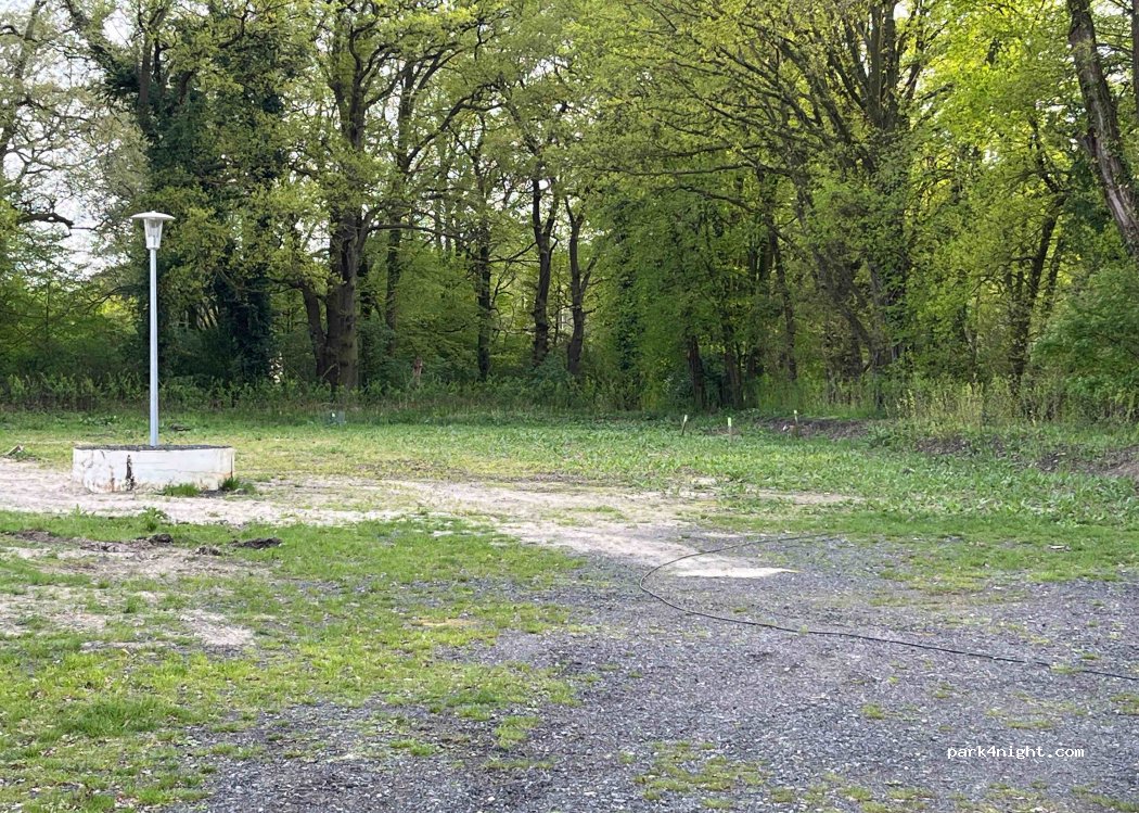 Stellplatz im Tat Themenpark — foto 4