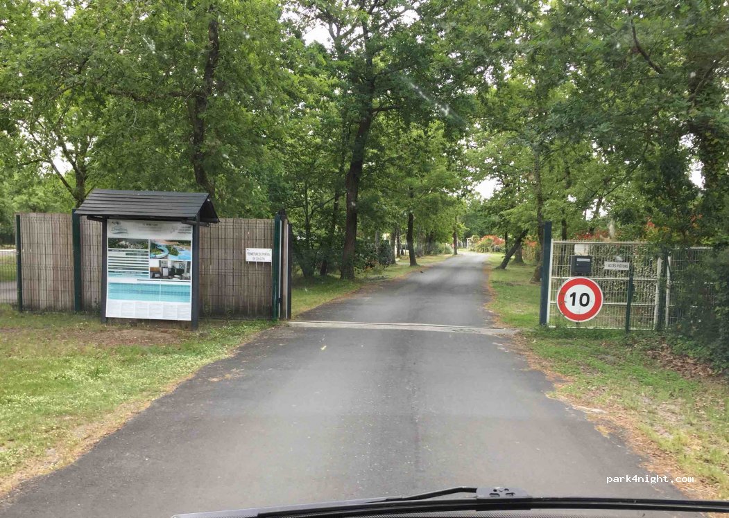 Camping Lou Broustaricq — foto 2