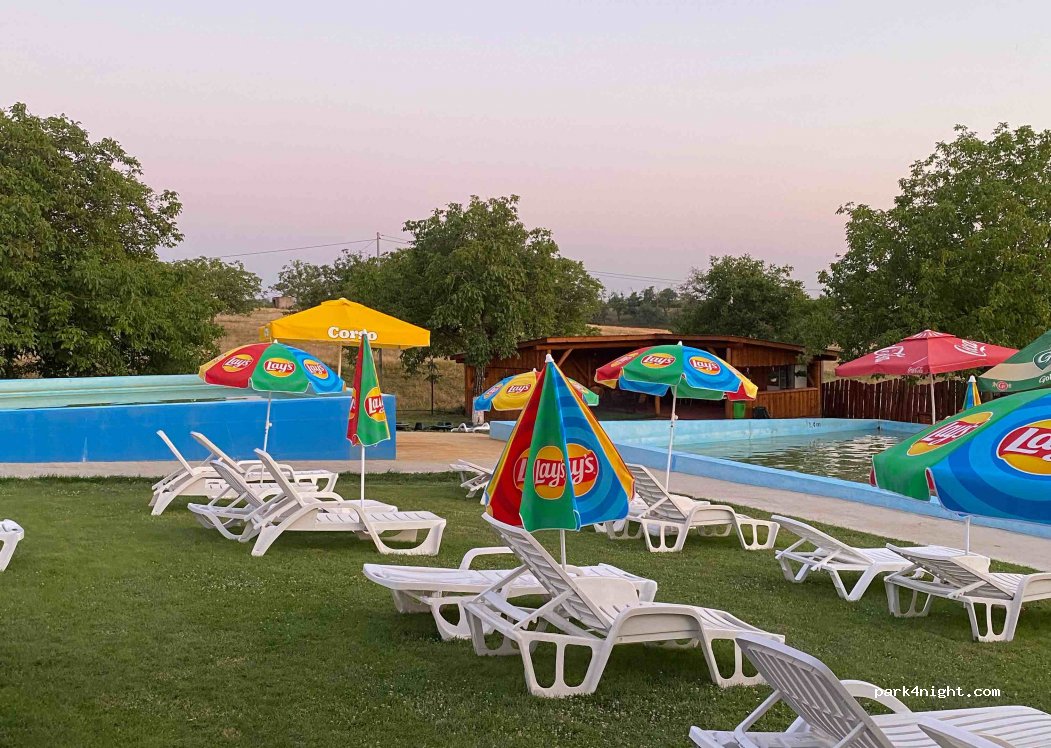 Camping Livada de Bihor — foto 2
