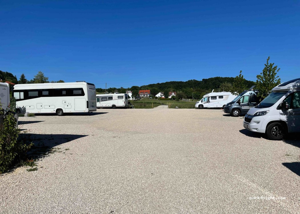 Wohnmobilstellplatz Trailfingen-Gruorn — foto 3