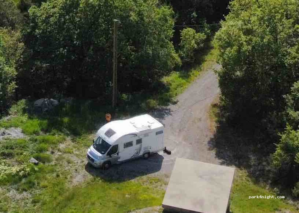 (05230) La Bâtie-Neuve - 94 Impasse de Saint-Philippe — foto