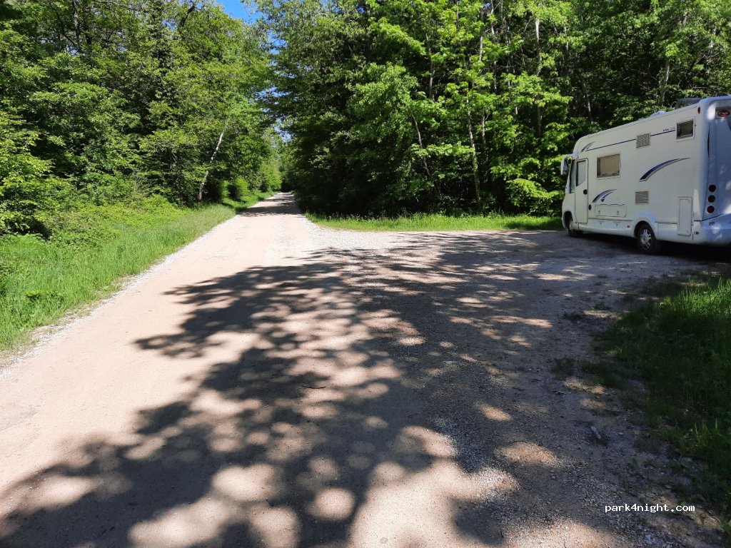 (51380) Verzy - 9 Route de Louvois — foto