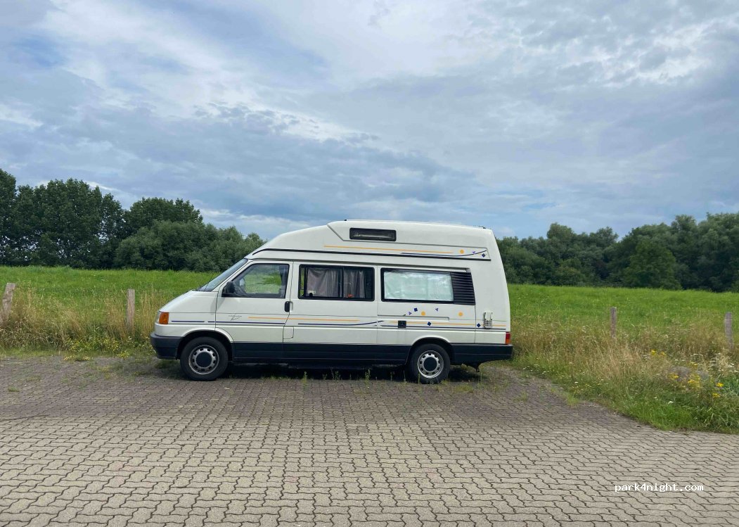 (22880) Wedel - 2-4 Strandbaddamm — foto 2