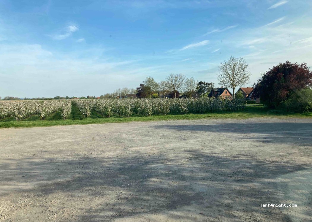 (22880) Wedel - 2-4 Strandbaddamm — foto 3